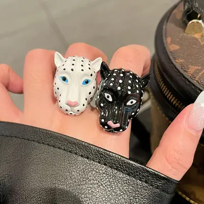 European and American Heavy-Duty Enamel Leopard Head Ring for Women, Light Luxury, High-End, Unique, Versatile Index Finger Ring, Personalized Trendy Hand Accessory