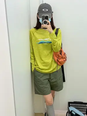 Lightweight Moisture-Wicking Quick-Drying Clothing for Women and Men, Autumn Breathable Sun Protection Long-Sleeved T-Shirt, Outdoor Hiking Badminton Clothing