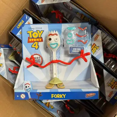 Toy Story 4 Forky with Multiple Expression Replacements Woody and Buzz Lightyear Figurine Toys
