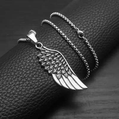 Cross-border European and American Retro Fashion Angel Wings Pendant Cast Wings Titanium Steel Necklace Punk Hip-hop Trendy Men All-match