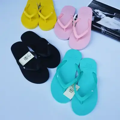 Summer Japanese and Korean Style Candy-Colored Mint Green Lemon Yellow Flat Comfortable Beach Flip-Flops for Women
