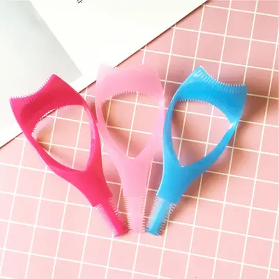 Three-in-One Crystal Eyelash Card Makeup Tool 11cm