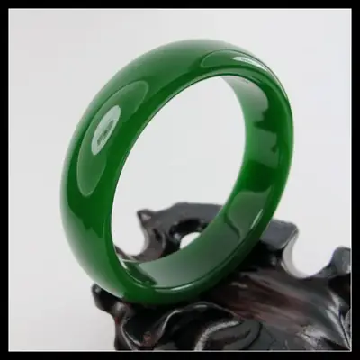 Green Flat Jade Bracelet Xinjiang Waimeng Material
