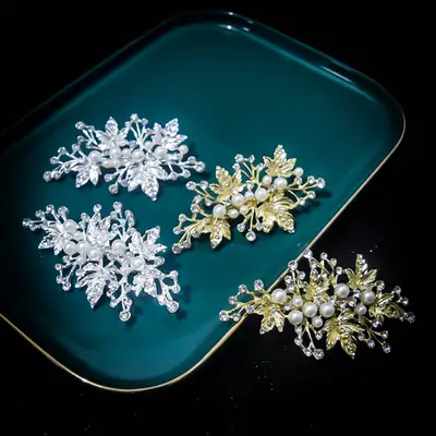 Korean Hair Clip with Pearl Edge Design