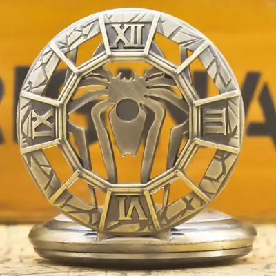 Retro Spider Design Chain Watch with Roman Numeral