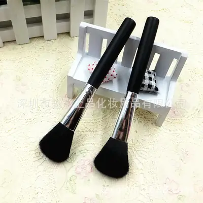 Shenzhen Makeup Brushes Single Pack Small Portable Fiber Hair Powder Brush Soft Hair Makeup Tools Spot