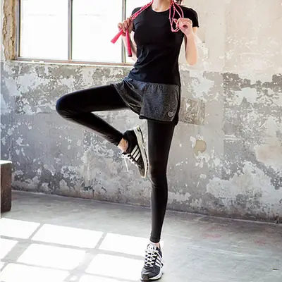 Korean Style Stretch Black Sports Shorts Running Large