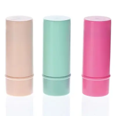 Gold Retractable Makeup Brush with Nylon Bristles