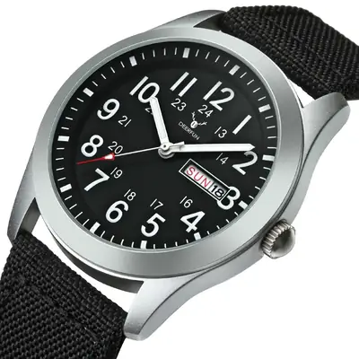 Men Quartz Calendar Watch with Black Strap