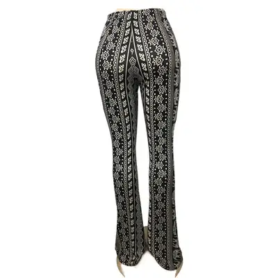 2019 New Women's Micro-Flared Hot Pants Bohemian Style Black