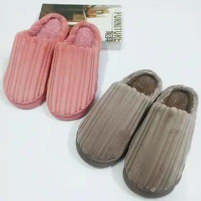 2023 new cotton slippers men and women winter home warm Plaid stall supermarket slippers wholesale