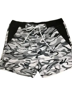 2018 New Men's Camo Beach Shorts European American