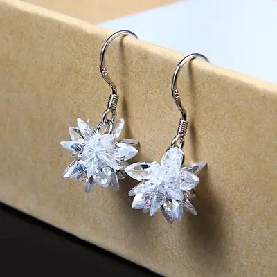 Korean Fashion Crystal Snowflake Earrings S925 Silver