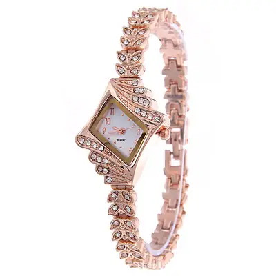 Rose Gold Rhinestone Quartz Bracelet Watch