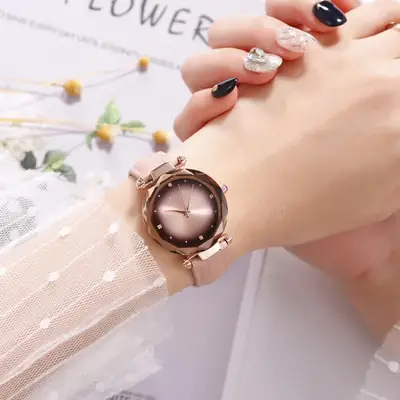 Women's Green Leopard Belt Quartz Watch with Shake Sound