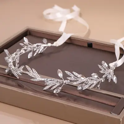 Korean Style Pearl Bridal Headband for Weddings