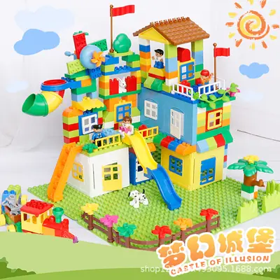 Large particles compatible with Lego castle 18003 assembled children's baby 3-6 years old a generation of hair toys