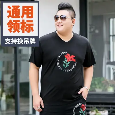 Black V-Neck T-Shirt with Floral Print Plus Size
