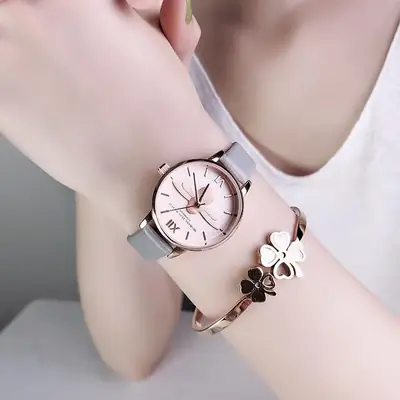 2019 New Bee Watch for Women British Niche Student Fashion