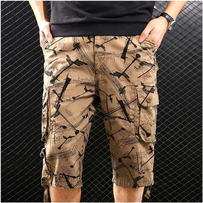 Men Beige Leaf Print Cargo Shorts Mid Length