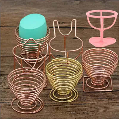 Metal Makeup Sponge Drying Rack with Pink Egg