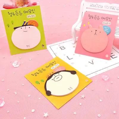 Korean cartoon avatar snowman with card N times Student Learning Office prize Avatar Post-It sticker logo