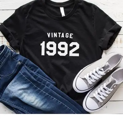 Vintage 1992 Pink T-Shirt for Men Women Europe USA