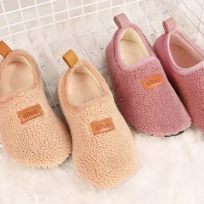 Winter Fleece Slip-On Shoes for Men Women Indoor Non-Slip