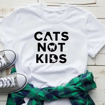 Cats Not Kids Grey T-Shirt for Men Women Europe US