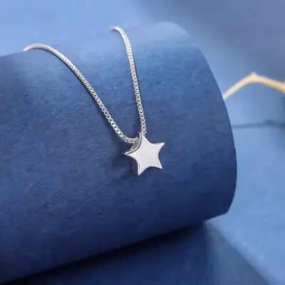 Korean Style Star Pendant Necklace for Women