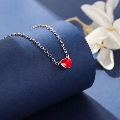 Red Heart Clavicle Necklace for Women