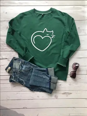 Green Heart Cat Print Crewneck Sweatshirt
