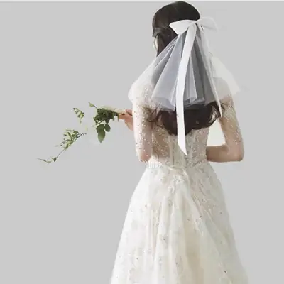 White Travel Bow Veil for Bridal Wear
