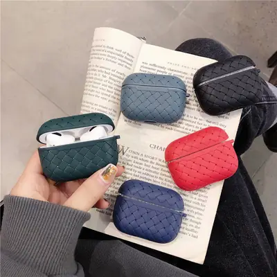 AirPods Pro 2 Earphone Case with Braided Design
