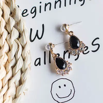 Silver Pearl Drop Earrings Black Diamond Retro Style 232
