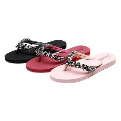 2024 New Slippers Women's Summer Outerwear Fashion Beach Women's Summer Seaside Triangular Diamond Rhinestone Flat Flip-Flops