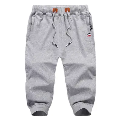 Men Grey Cropped Sweatpants with Zip Pockets