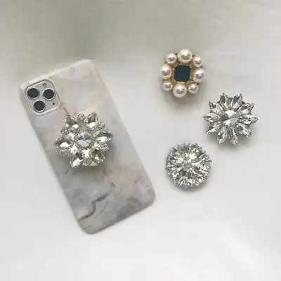 Crystal Flower Decorative Bracket Set of 1 Pc