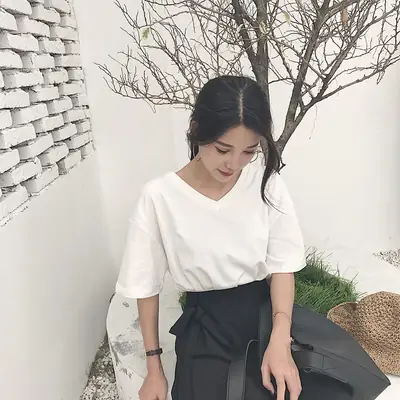 White V-Neck T-Shirt Women Summer Slimming Loose Top