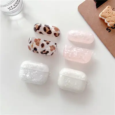 Apple AirPods Pro Protective Case Leopard Print