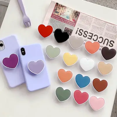 Heart-Shaped Airbag Bracket for Mobile Phone