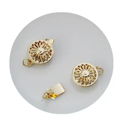 14K Gold Plated Pearl Bracelet with Retro Hollow Design
