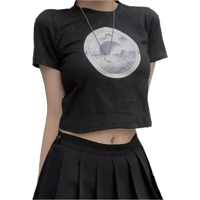 Women Korean Style Black Crop T-Shirt with Mountain Print