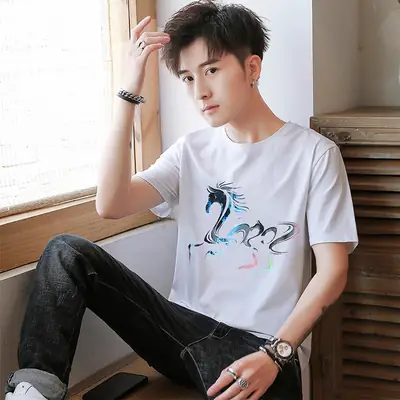 Men White Graphic T-Shirt Large Summer Wear