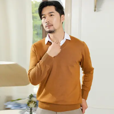 Wholesale V-neck men's sweater black solid color