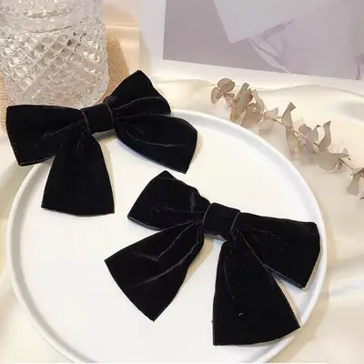 Black Velvet Top Clip Hairpins for Girls