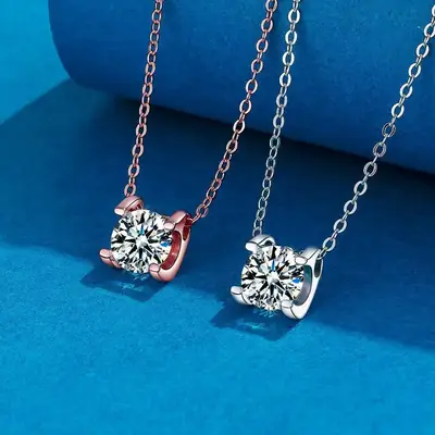 1 karat Moissanite classic cow head necklace S925 silver empty holder female clavicle chain pendant Valentine's Day live wholesale