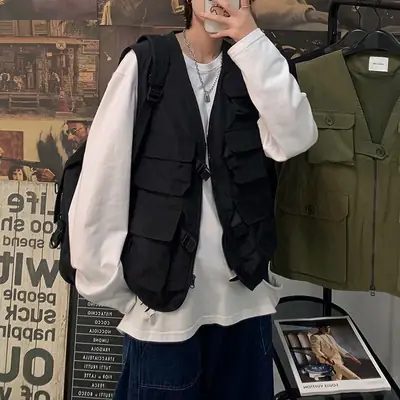 Men's Black Tactical Vest Jacket with 12 Pockets