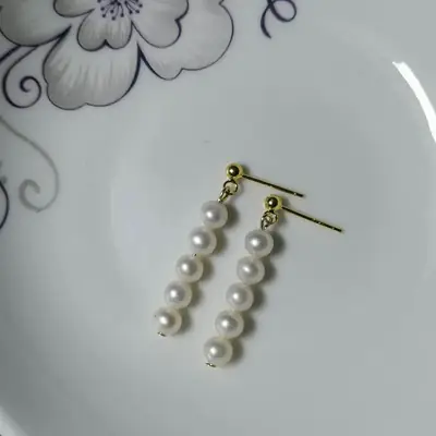 Natural Pearl Earrings 5-6mm S925 Sterling Silver