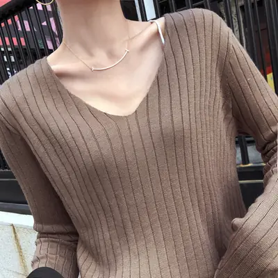Women Knitted V-Neck T-Shirt Olive Green Winter Inner